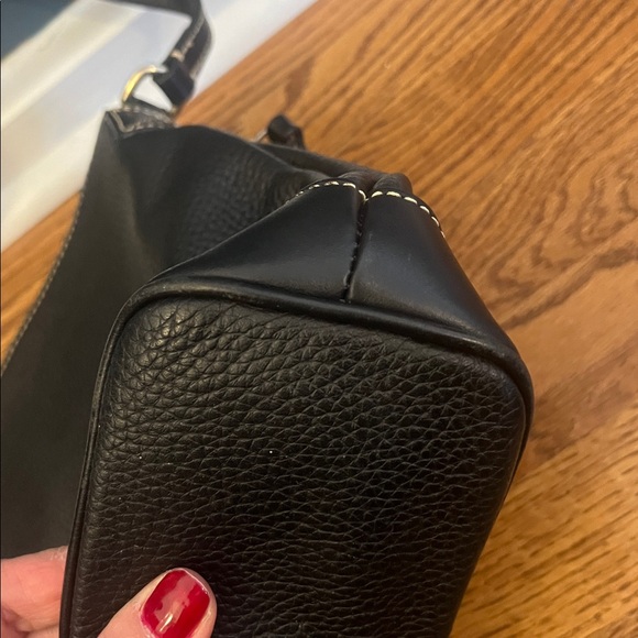 Dooney & Bourke Pebbled Black Leather Crossbody Bag with Gold Logo - Picture 5 of 16